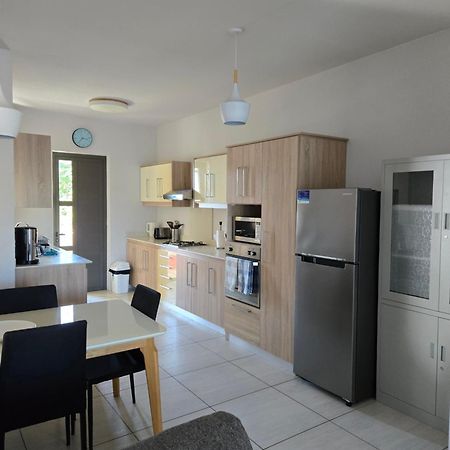 Modern And Cosy Condo: Westwood Apartments Flic-en-Flacq Zewnętrze zdjęcie