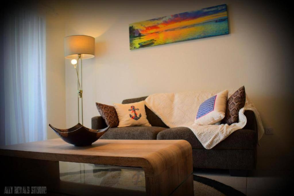 Modern And Cosy Condo: Westwood Apartments Flic-en-Flacq Zewnętrze zdjęcie